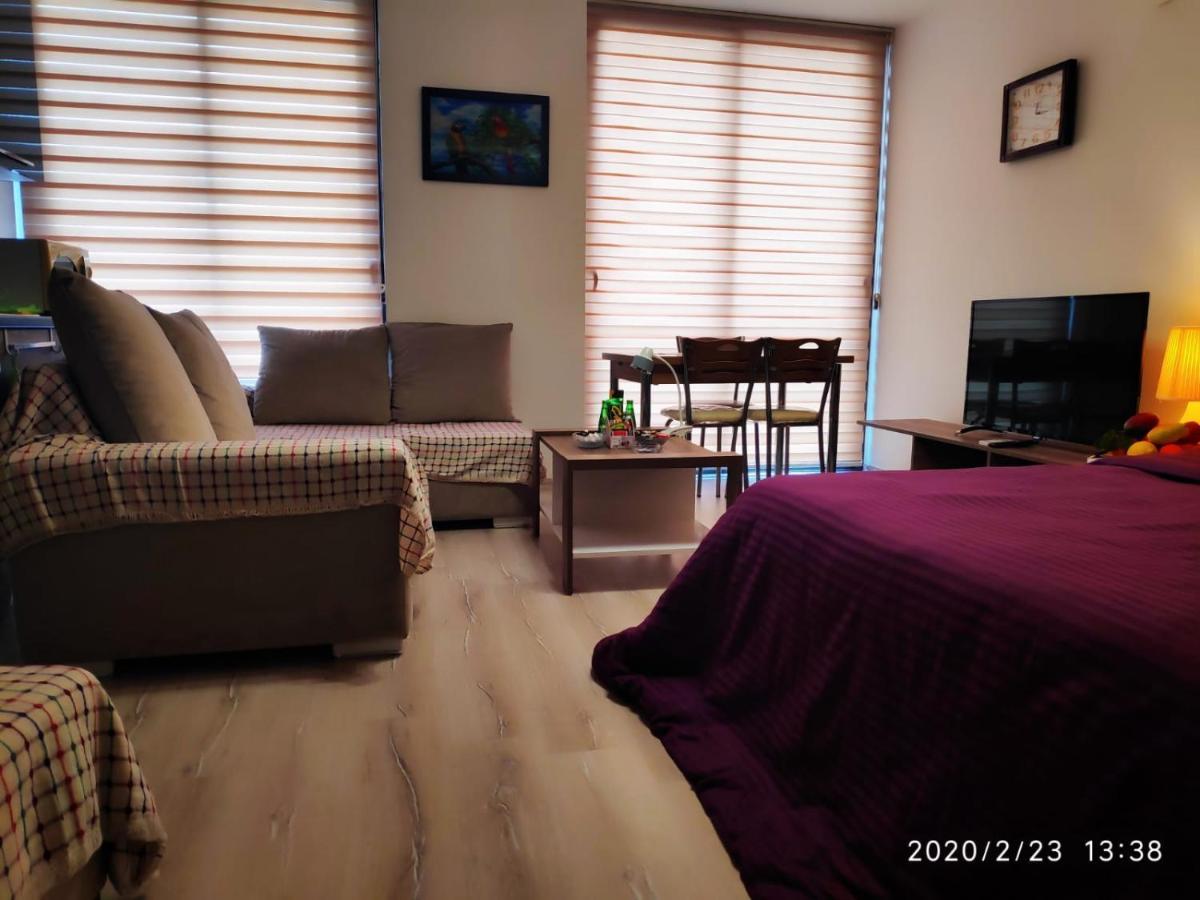 Uptown Holiday App & Pool Daily Rental Contactless Check In & Check Out Famagusta  Esterno foto