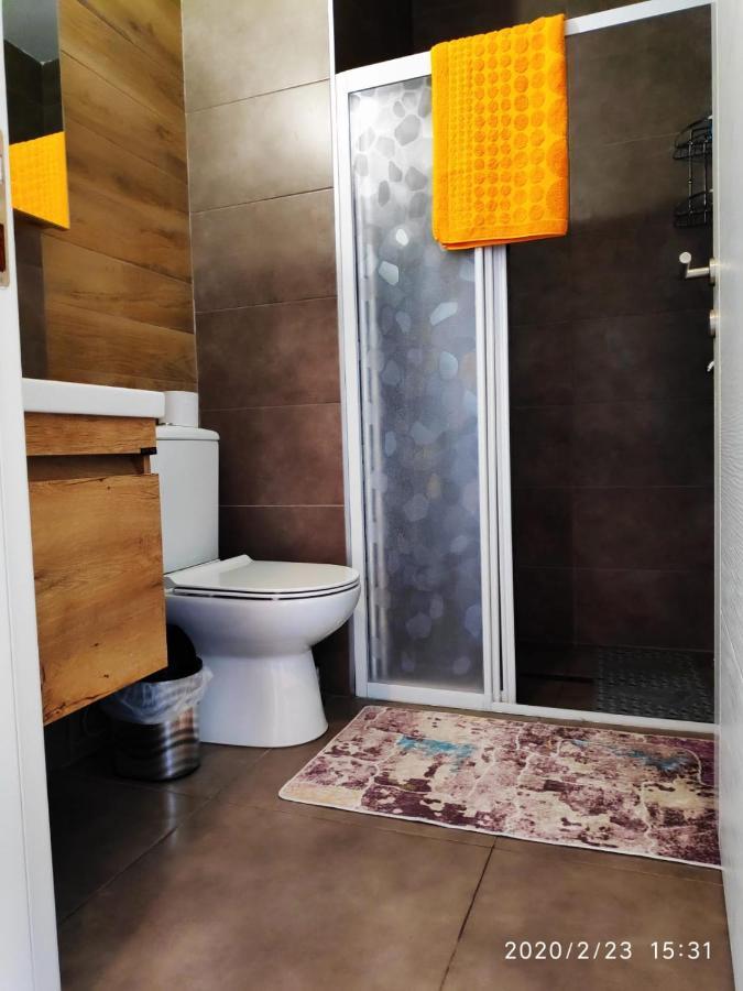 Uptown Holiday App & Pool Daily Rental Contactless Check In & Check Out Famagusta  Esterno foto